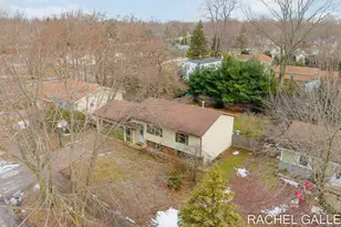 785 Easy Ct, Holland, MI 49423 - Photo 4