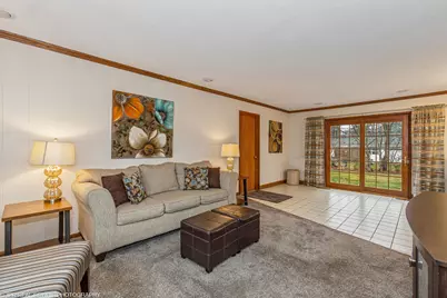 305 N Veronica Court, Saint Joseph, MI 49085 - Photo 10