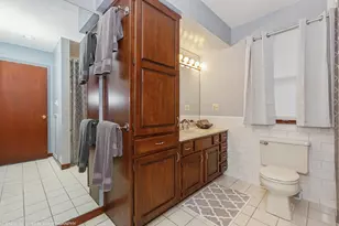 305 N Veronica Ct, Saint Joseph, MI 49085 - Photo 14