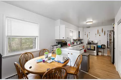 218 N 26th Street, Kalamazoo, MI 49048 - Photo 6