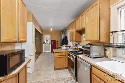 331 Aurora Street SE, Grand Rapids, MI 49507 - Photo 14