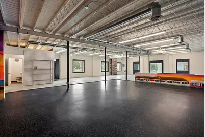 17648 Us-12, New Buffalo, MI 49117 - Photo 8