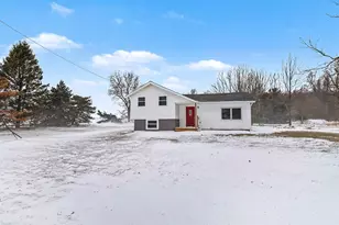 3494 Covert Rd, Leslie, MI 49251 - Photo 2