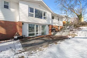 7639 Woodcrest St, Portage, MI 49024 - Photo 32