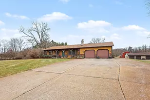 16220 Ferris St, Grand Haven, MI 49417 - Photo 4