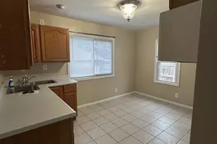13348 Walnut St, Southgate, MI 48195 - Photo 6