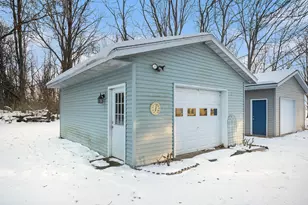 231 W Lovell St, Schoolcraft, MI 49087 - Photo 2