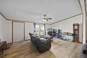 243 Kirk, Adrian, MI 49221 - Photo 4