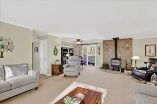 5755 Crandall Rd, Battle Creek, MI 49017 - Photo 14