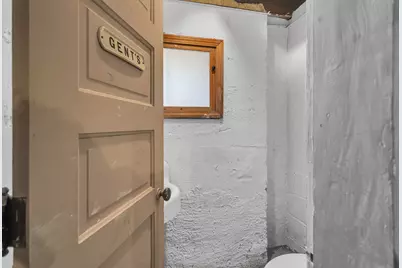 1000 W Washington Avenue, Jackson, MI 49203 - Photo 44