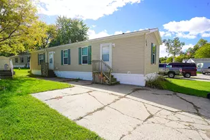 4418 Oakland Dr, Allendale, MI 49401 - Photo 1