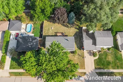 3963 41st Street SW, Grandville, MI 49418 - Photo 8