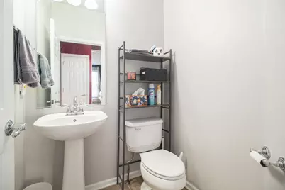 1983 Hunters Creek Drive, Ypsilanti, MI 48198 - Photo 18