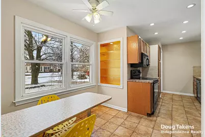 1047 Ellsmere Street NE, Grand Rapids, MI 49505 - Photo 16
