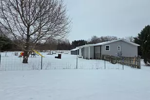 15143 H Dr S, Marshall, MI 49068 - Photo 2