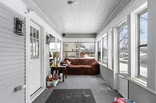 314 Oakwood Ave, Jackson, MI 49203 - Photo 6