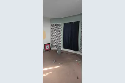 199 Waverly, Highland Park, MI 48203 - Photo 2