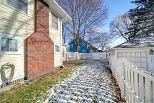 793 Oakridge Dr, Jackson, MI 49203 - Photo 48