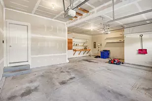 6061 Equestrian Woods Ct, Kalamazoo, MI 49009 - Photo 18