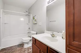 6061 Equestrian Woods Ct, Kalamazoo, MI 49009 - Photo 12