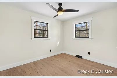 945 N Van Eyck Street, Muskegon, MI 49442 - Photo 14