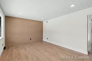 945 N Van Eyck St, Muskegon, MI 49442 - Photo 6