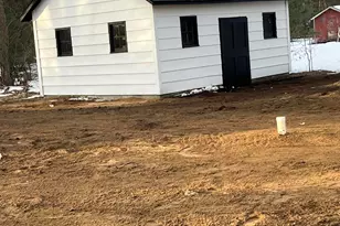 945 N Van Eyck St, Muskegon, MI 49442 - Photo 28