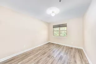 695 River Park Village Blvd, Northville, MI 48167 - Photo 6