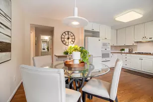 2766 Maitland Dr, Ann Arbor, MI 48105 - Photo 20