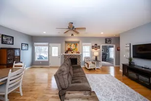 418 1/2 Wilkinson St, Chelsea, MI 48118 - Photo 40