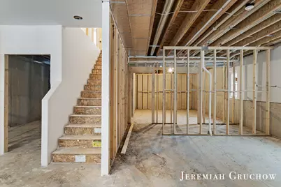 2160 Engleside Avenue SE, Kentwood, MI 49546 - Photo 12