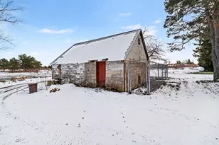 4646 N Anderson Rd, Ludington, MI 49431 - Photo 26