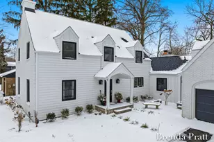 2559 Alger St SE, Grand Rapids, MI 49546 - Photo 2