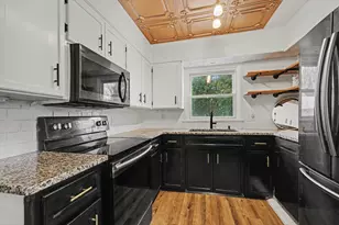 241 Kinney Ave NW, Grand Rapids, MI 49534 - Photo 8