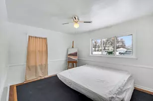 241 Kinney Ave NW, Grand Rapids, MI 49534 - Photo 34