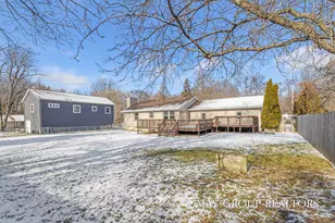 2851 Dean Lake Ave NE, Grand Rapids, MI 49505 - Photo 40