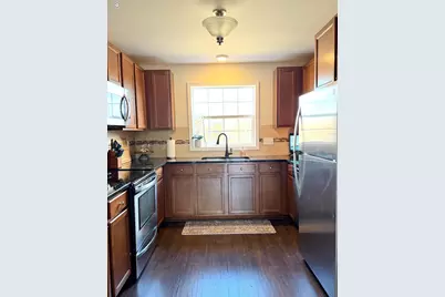 631 Nantucket Drive, Lansing, MI 48906 - Photo 10