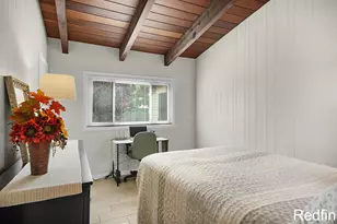 1836 Oakgrove St NW, Grand Rapids, MI 49504 - Photo 16