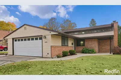 1836 Oakgrove Street NW, Grand Rapids, MI 49504 - Photo 2