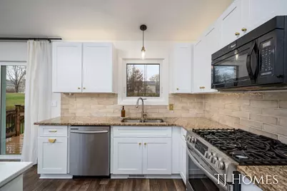 7358 High Timber Drive, Greenville, MI 48838 - Photo 12