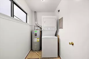 761 Clubhouse Dr, Ypsilanti, MI 48197 - Photo 28