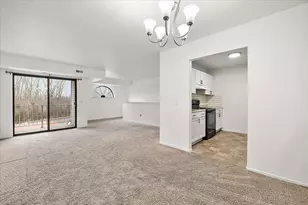 761 Clubhouse Dr, Ypsilanti, MI 48197 - Photo 14