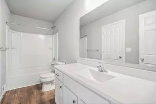 13759 Quincy St, Holland, MI 49424 - Photo 6