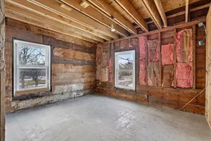 2328 Dean Lake Ave NE, Grand Rapids, MI 49505 - Photo 24