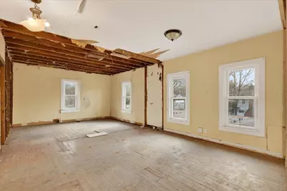 2328 Dean Lake Avenue NE, Grand Rapids, MI 49505 - Photo 36