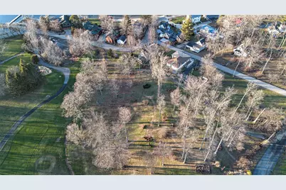 4874 Knoll Court, Watervliet, MI 49098 - Photo 8