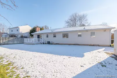 1825 Pine Bluff SE, Grand Rapids, MI 49508 - Photo 32