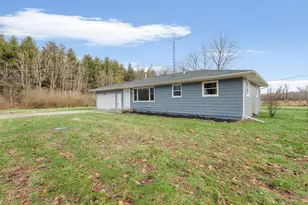 63041 70th St, Watervliet, MI 49098 - Photo 2