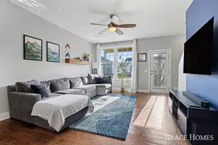 2074 Celadon Dr NE, Grand Rapids, MI 49525 - Photo 6