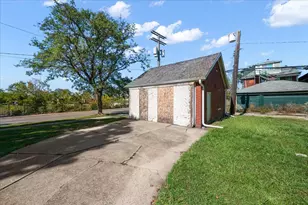 918 Virginia Park St, Detroit, MI 48202 - Photo 56